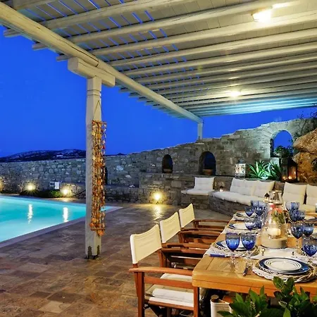 Holiday Lefkes Casa vacanze *
