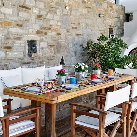 Holiday Lefkes * Lefkes (Paros)