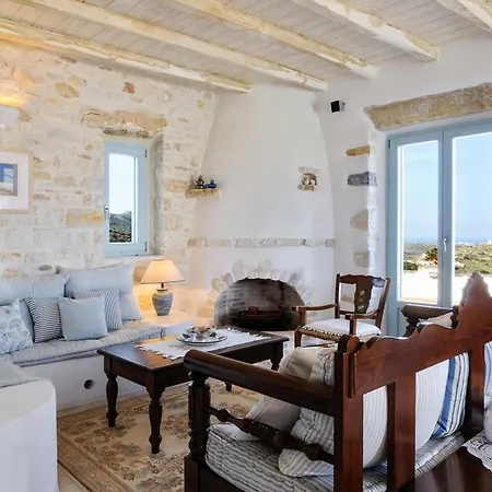 Holiday Lefkes Casa vacanze