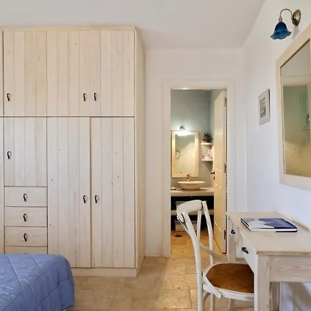 Holiday Lefkes Casa vacanze